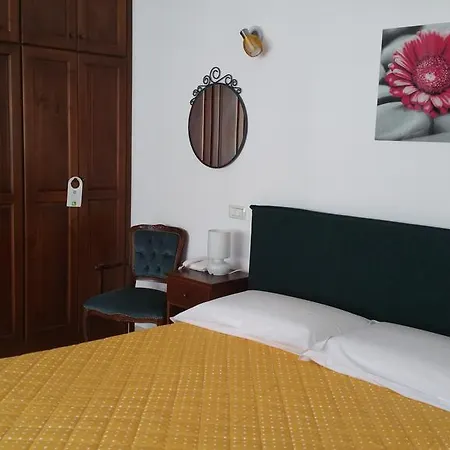 Aparthotel Pirri